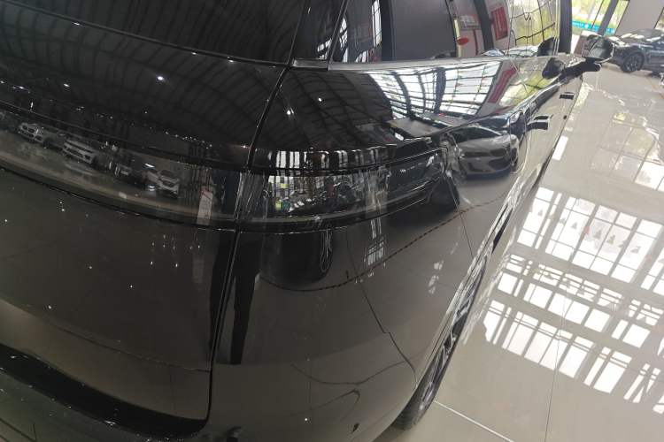 Used Lynk & Co 900 2025 1.5T Ultra Exterior 3