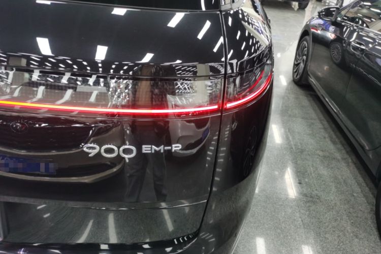 Used Lynk & Co 900 2025 2.0T Exploration Edition Exterior 3