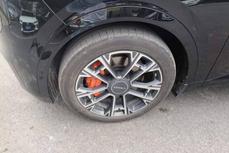 Used Lynk & Co 900 2025 1.5T Ultra Exterior 4