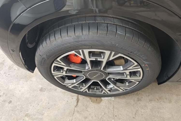 Used Lynk & Co 900 2025 2.0T Ultra Exterior 4