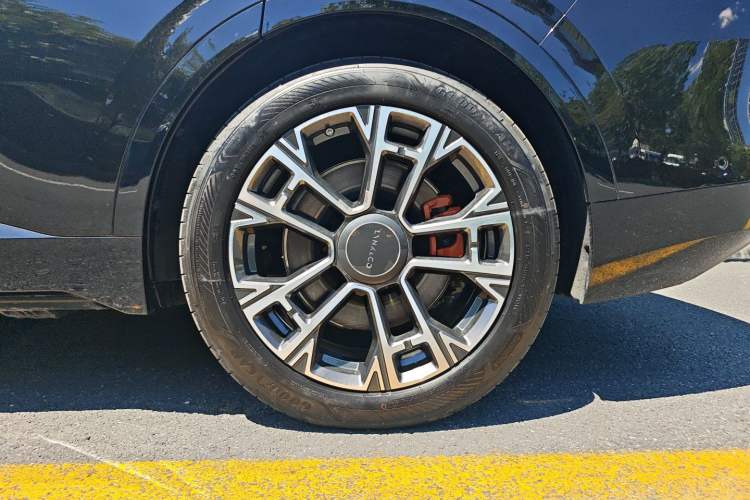 Used Lynk & Co 900 2025 1.5T Ultra Exterior 4