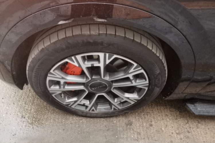 Used Lynk & Co 900 2025 2.0T Ultra Exterior 4