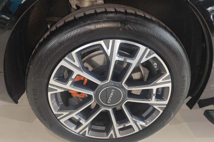 Used Lynk & Co 900 2025 1.5T Ultra Exterior 5