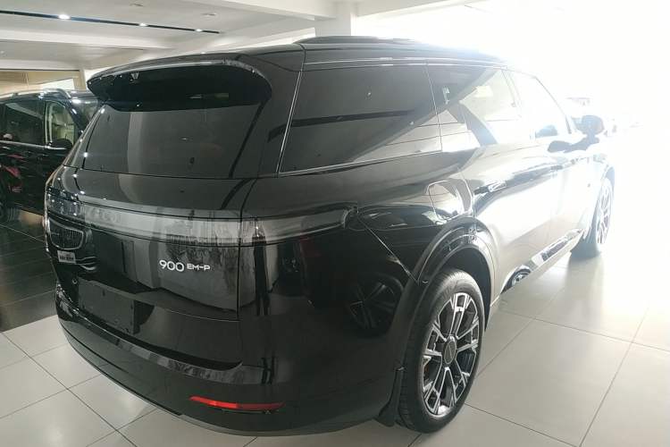 Used Lynk & Co 900 2025 1.5T Ultra Exterior 5
