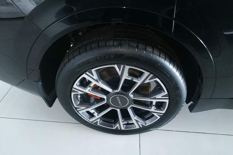 Used Lynk & Co 900 2025 1.5T Ultra Exterior 8
