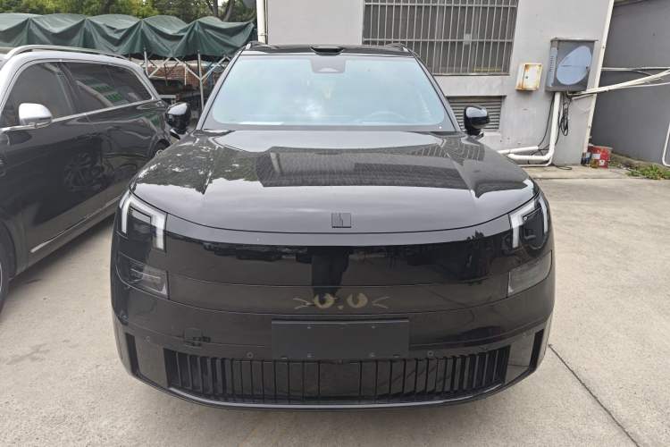 Used Lynk & Co 900 2025 1.5T Ultra Front