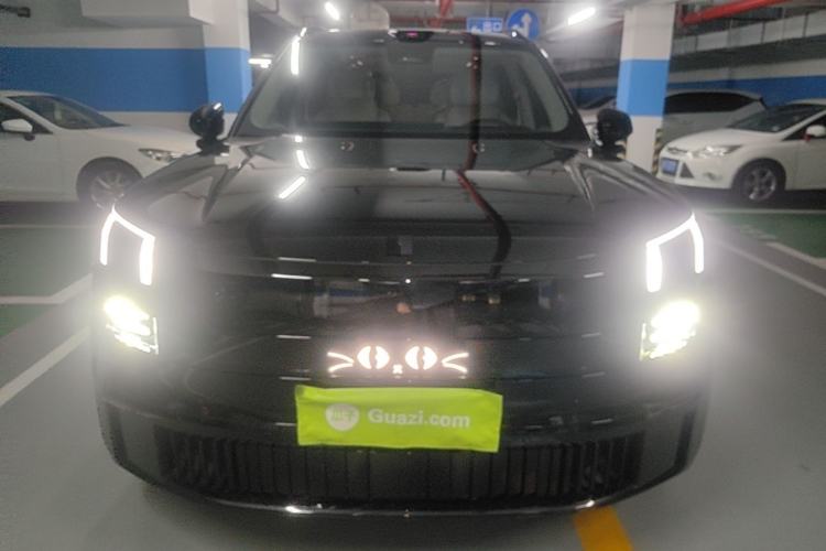 Used Lynk & Co 900 2025 2.0T Ultra Front