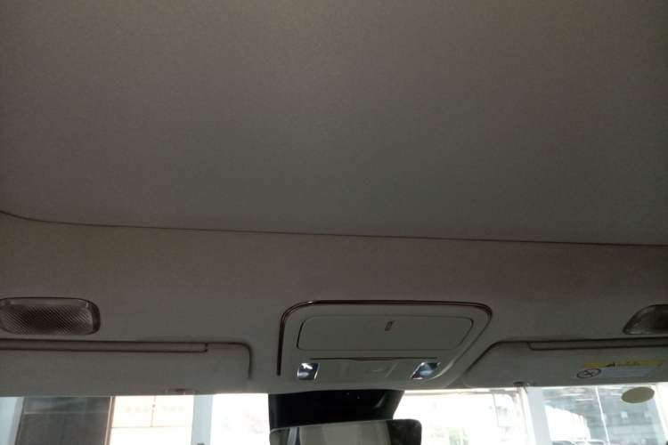 Used Lynk & Co 900 2025 2.0T Exploration Edition Headliner