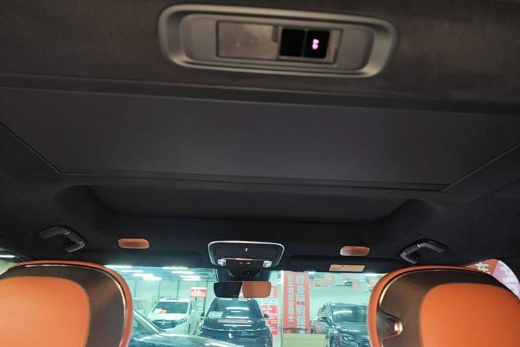 Used Lynk & Co 900 2025 1.5T Ultra Headliner