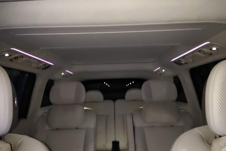 Used Lynk & Co 900 2025 2.0T Ultra Headliner