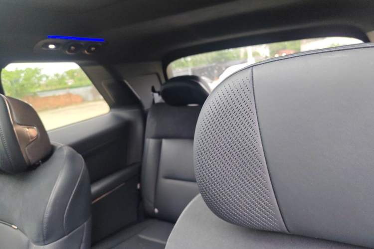 Used Lynk & Co 900 2025 2.0T Ultra Headliner