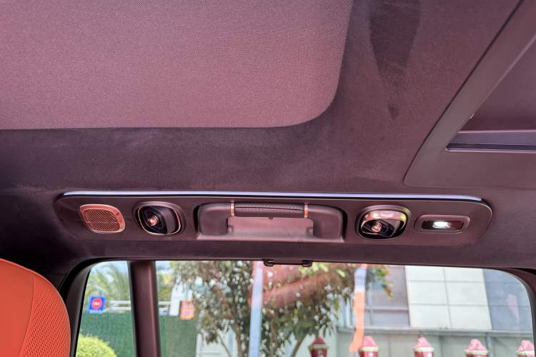 Used Lynk & Co 900 2025 1.5T Ultra Interior 11