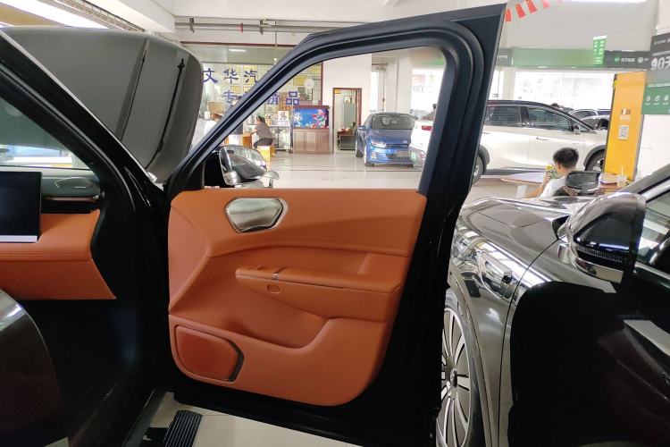 Used Lynk & Co 900 2025 1.5T Ultra Interior 2
