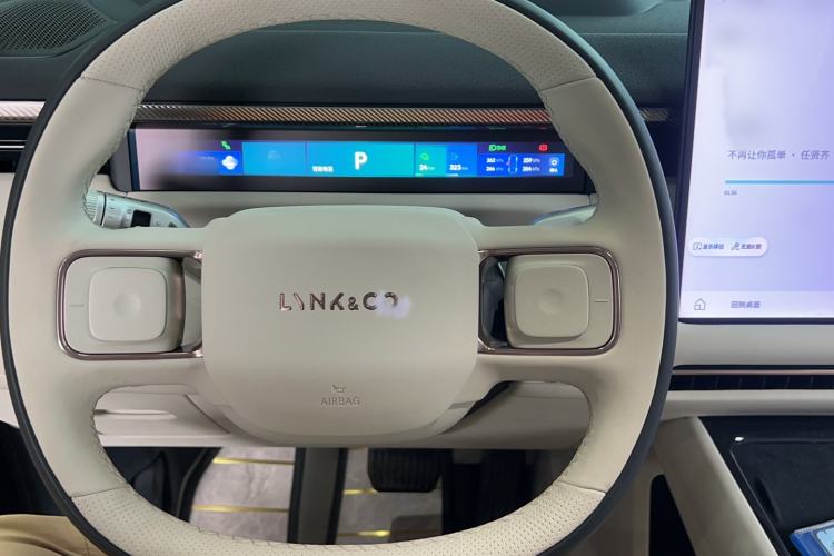 Used Lynk & Co 900 2025 1.5T Ultra Interior 2