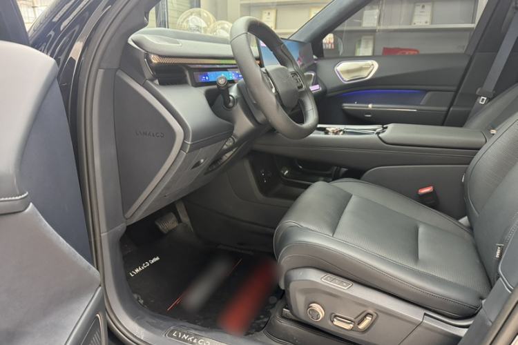 Used Lynk & Co 900 2025 2.0T Ultra Interior 2
