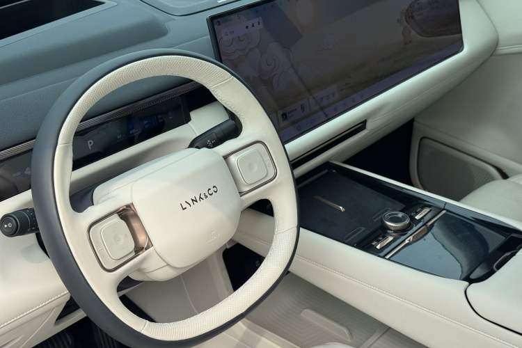 Used Lynk & Co 900 2025 2.0T Ultra Interior 2