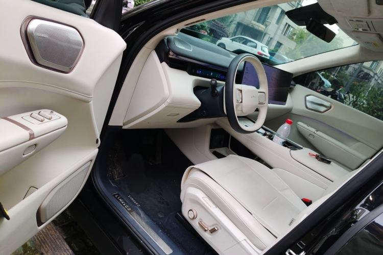 Used Lynk & Co 900 2025 1.5T Ultra Interior 3