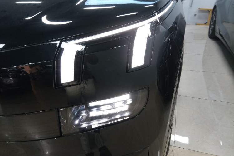Used Lynk & Co 900 2025 2.0T Exploration Edition Left Front Headlight