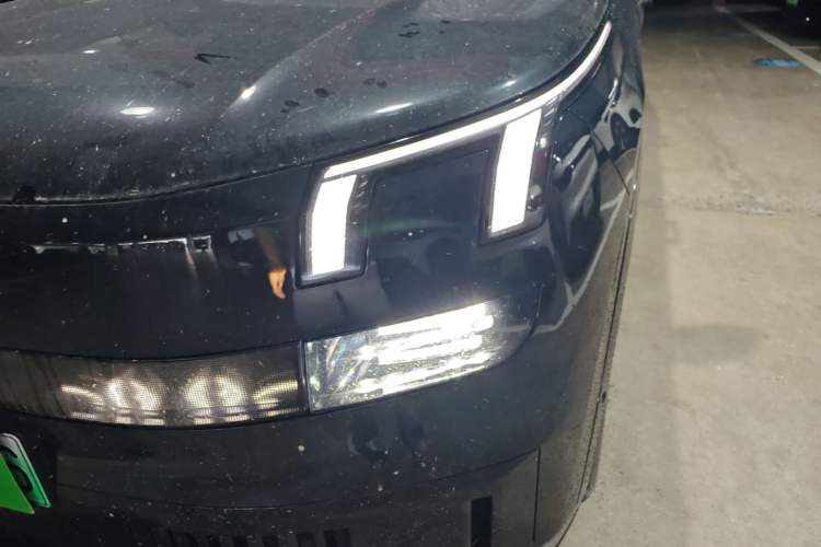 Used Lynk & Co 900 2025 2.0T Ultra Left Front Headlight