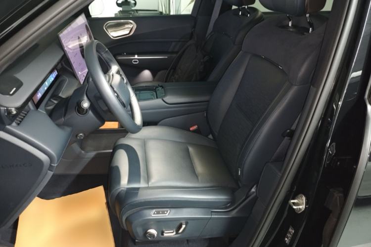 Used Lynk & Co 900 2025 1.5T Ultra Left Front Seat