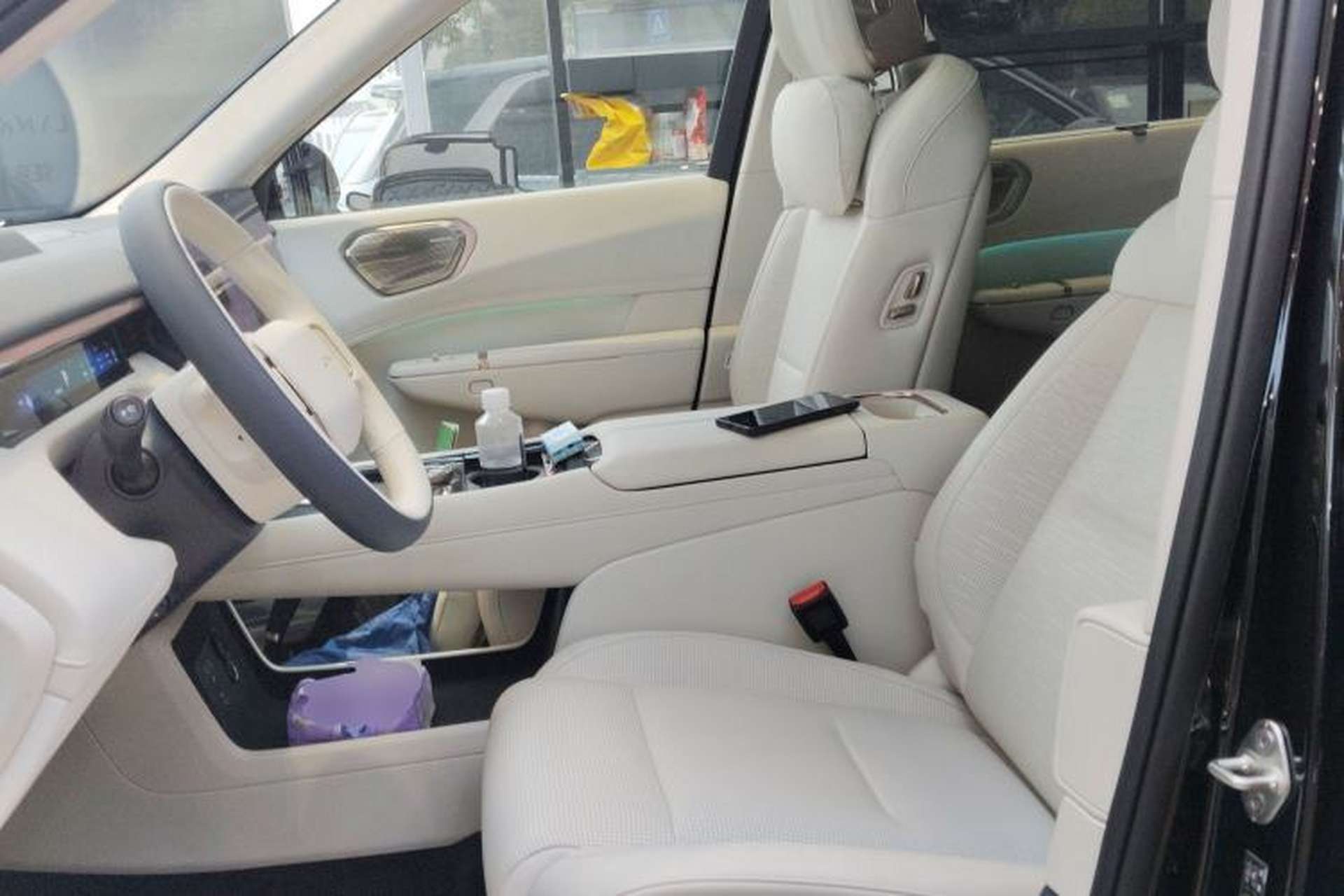 Used Lynk & Co 900 2025 2.0T Exploration Edition Left Front Seat