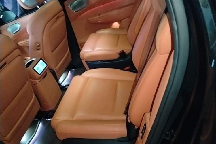 Used Lynk & Co 900 2025 1.5T Ultra Left Rear Seat