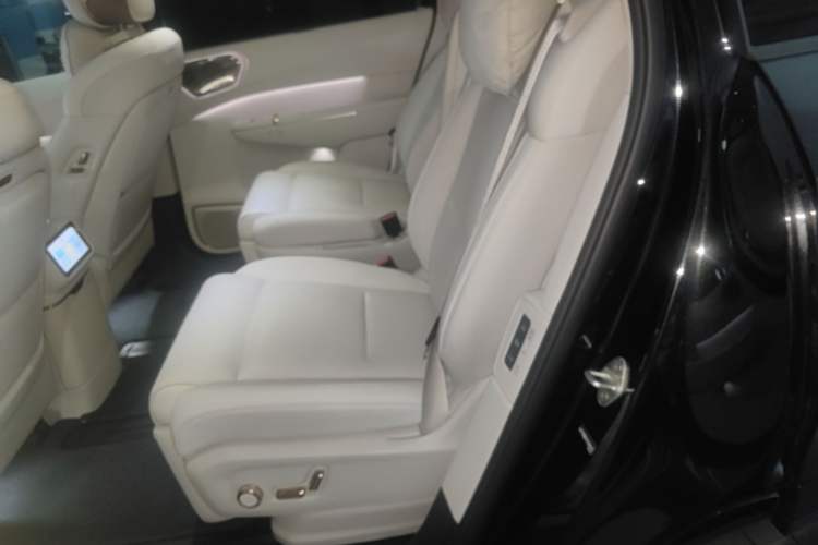 Used Lynk & Co 900 2025 2.0T Ultra Left Rear Seat