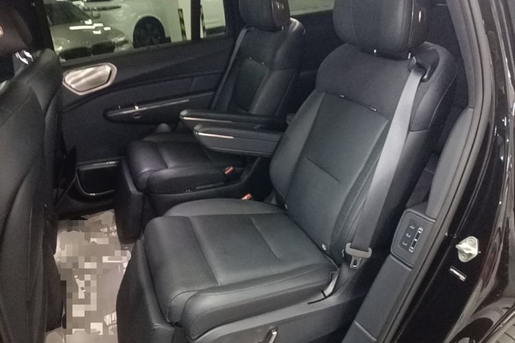 Used Lynk & Co 900 2025 1.5T Ultra Left Rear Seat