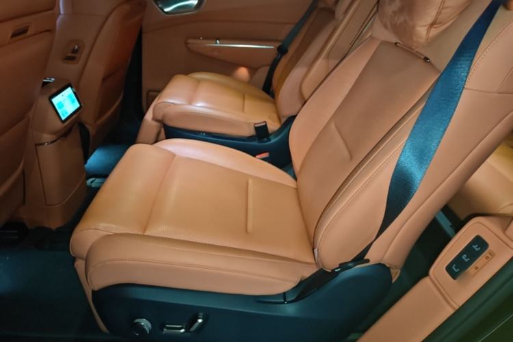 Used Lynk & Co 900 2025 1.5T Ultra Left Rear Seat