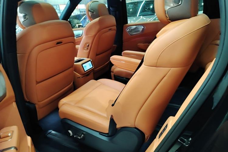 Used Lynk & Co 900 2025 2.0T Ultra Left Rear Seat