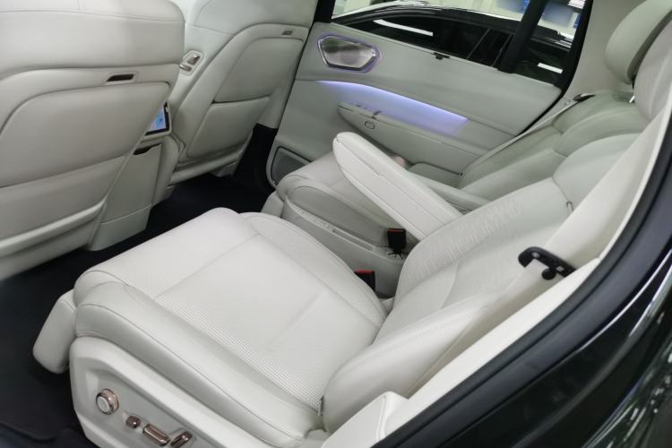 Used Lynk & Co 900 2025 2.0T Exploration Edition Left Rear Seat