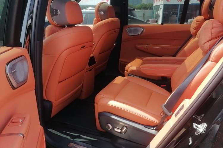 Used Lynk & Co 900 2025 1.5T Ultra Left Rear Seat