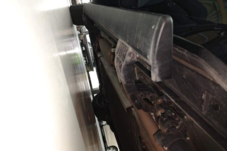 Used Lynk & Co 900 2025 1.5T Ultra Left Side Sill