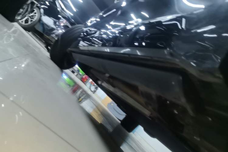 Used Lynk & Co 900 2025 2.0T Ultra Left Side Sill