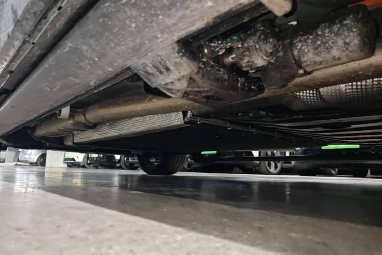 Used Lynk & Co 900 2025 2.0T Ultra Left Side Sill