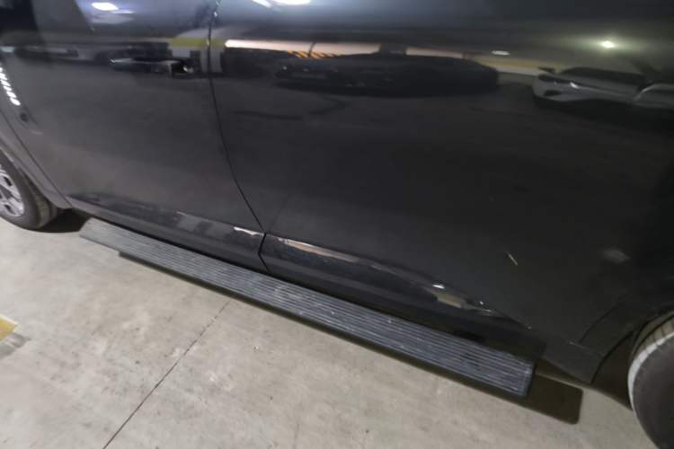 Used Lynk & Co 900 2025 1.5T Ultra Left Side Sill