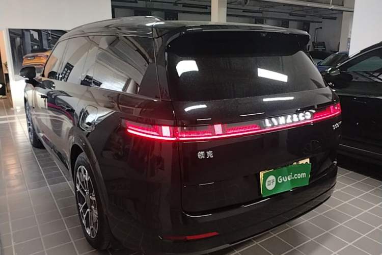 Used Lynk & Co 900 2025 1.5T Ultra Rear Left 45 Deg