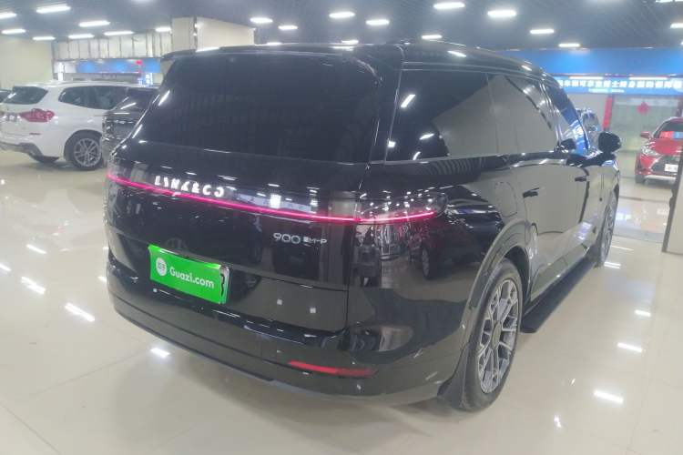 Used Lynk & Co 900 2025 1.5T Ultra Rear Right 45 Deg