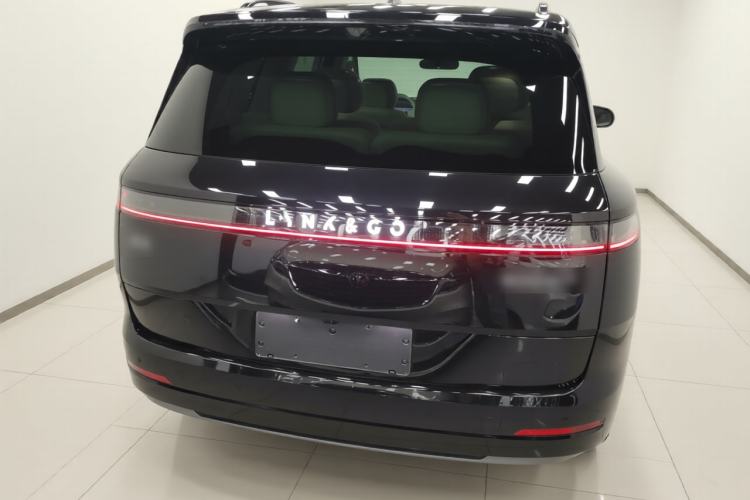 Used Lynk & Co 900 2025 2.0T Exploration Edition Rear