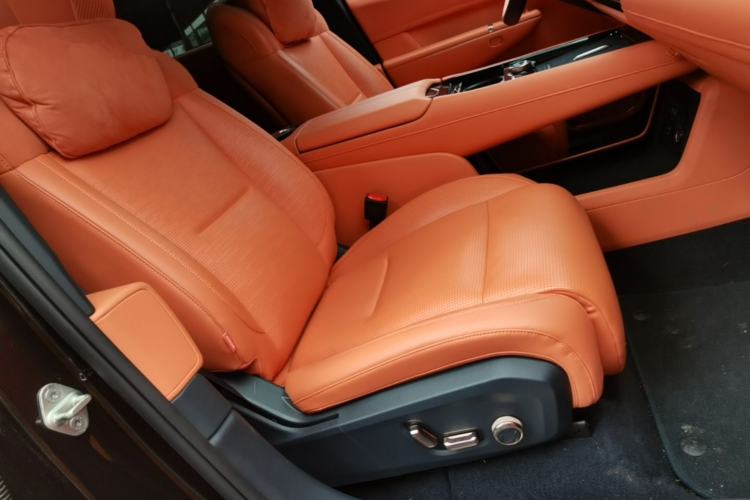 Used Lynk & Co 900 2025 1.5T Ultra Right Front Seat