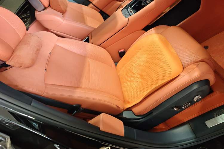 Used Lynk & Co 900 2025 1.5T Ultra Right Front Seat