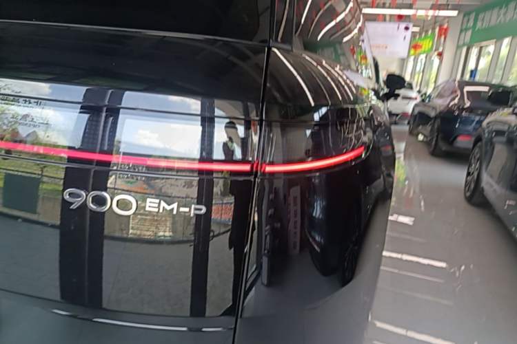 Used Lynk & Co 900 2025 2.0T Exploration Edition Right Rear Taillight