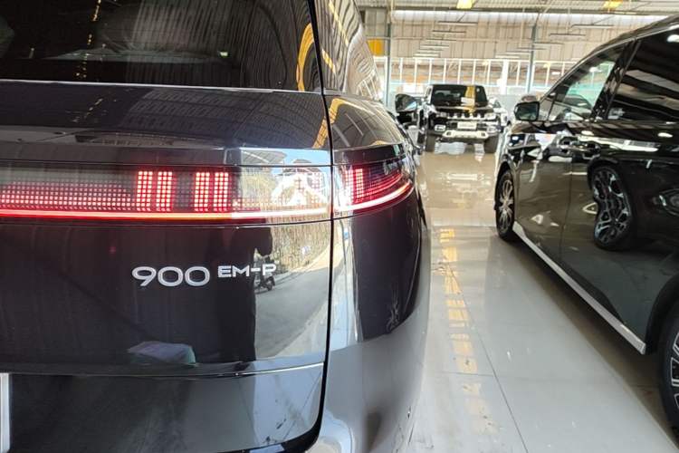 Used Lynk & Co 900 2025 1.5T Ultra Right Rear Taillight