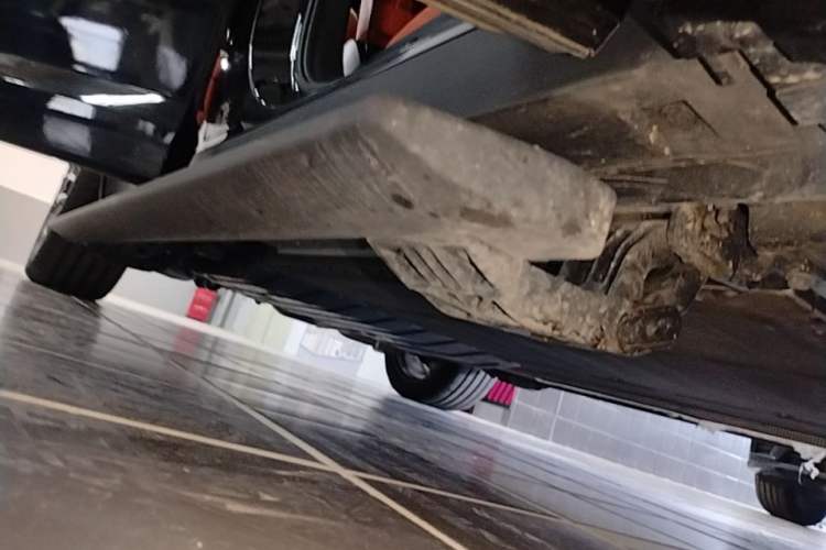 Used Lynk & Co 900 2025 1.5T Ultra Right Side Sill