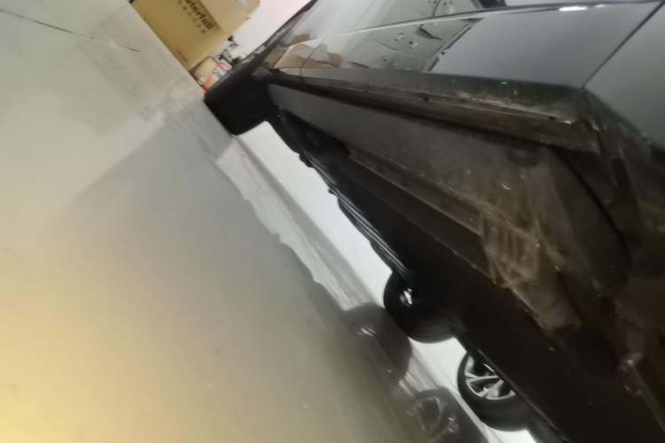 Used Lynk & Co 900 2025 2.0T Ultra Right Side Sill