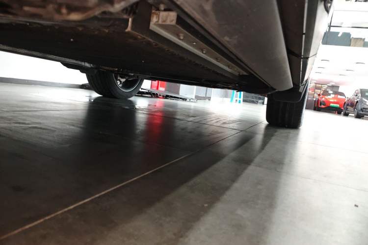 Used Lynk & Co 900 2025 1.5T Ultra Right Side Sill