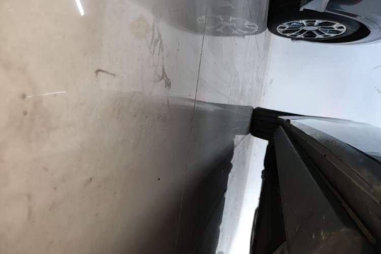 Used Lynk & Co 900 2025 2.0T Ultra Right Side Sill