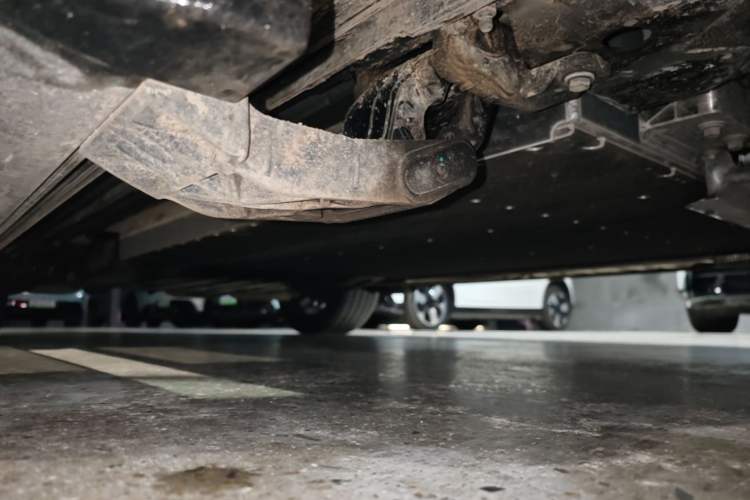 Used Lynk & Co 900 2025 2.0T Ultra Right Side Sill