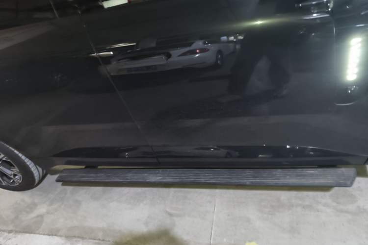 Used Lynk & Co 900 2025 1.5T Ultra Right Side Sill