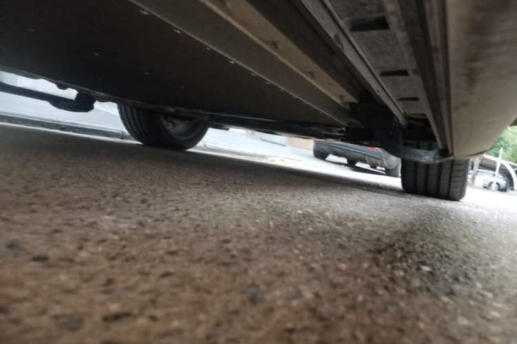 Used Lynk & Co 900 2025 2.0T Ultra Right Side Sill